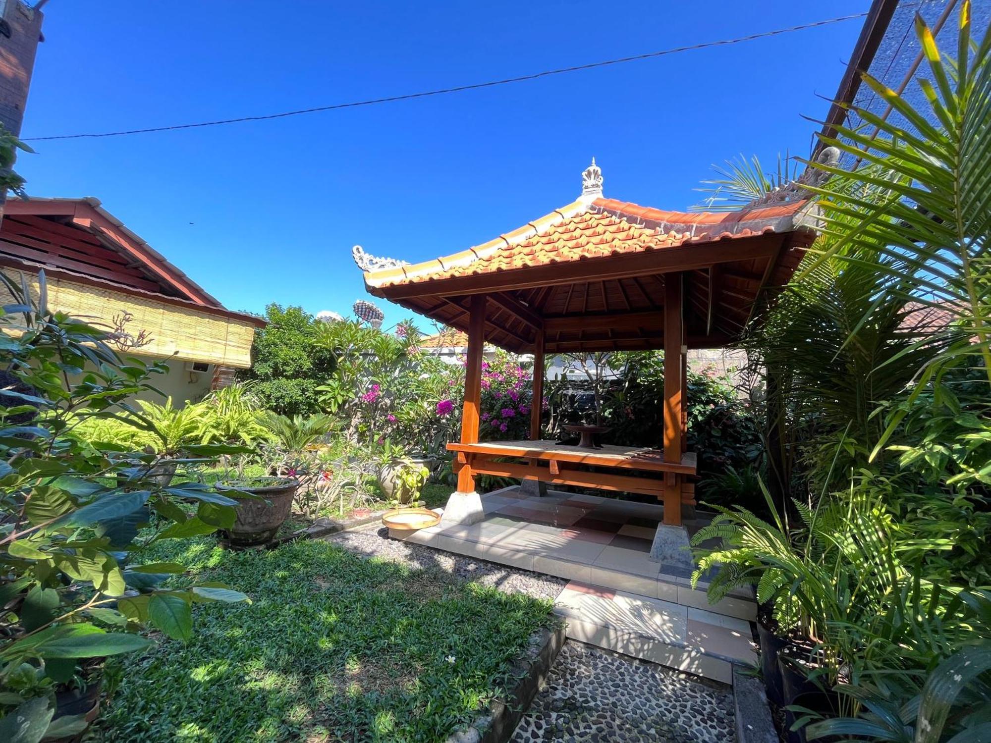 Agung's Annex Homestay *